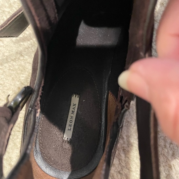 Leon Max brown suede flats Size 7.5 - Picture 9 of 12